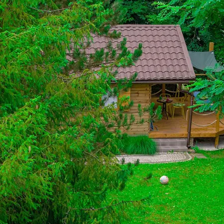 Drewniany Zarzecze Holiday home