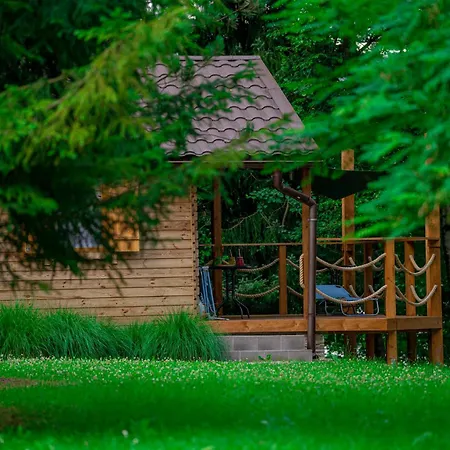 Drewniany Zarzecze Holiday home *